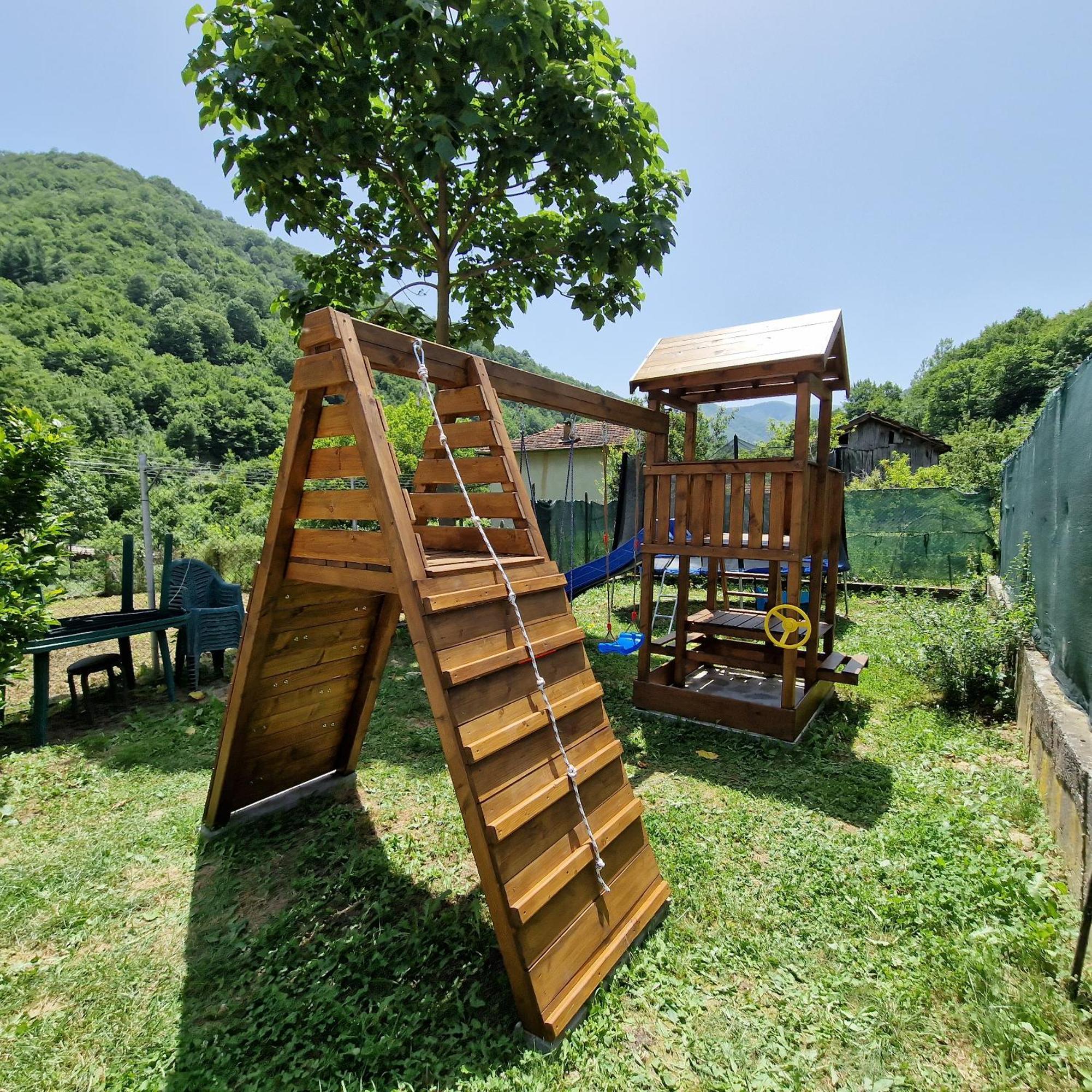 Guest House Ivan Cherni Osum Bagian luar foto