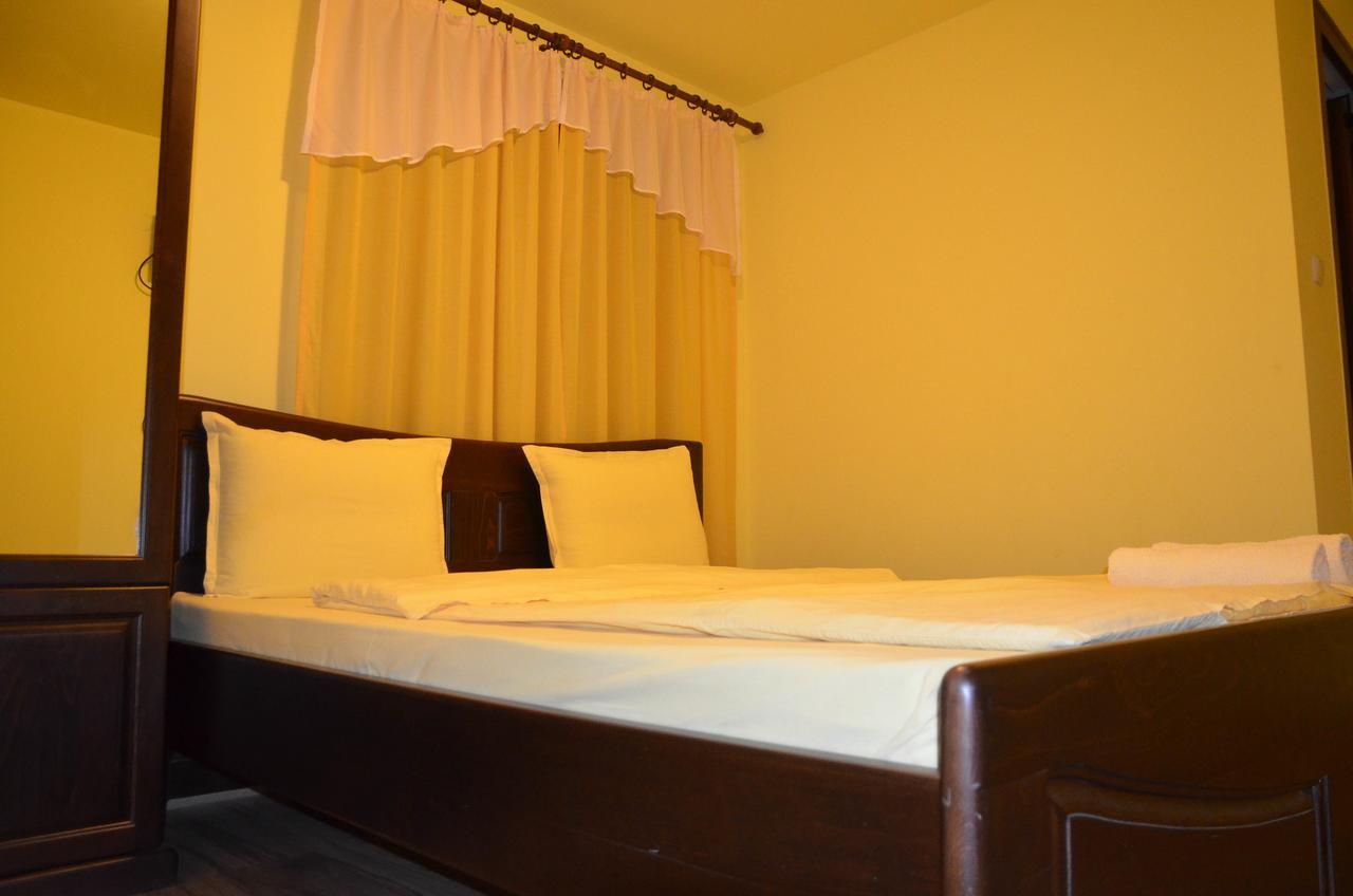 Guest House Ivan Cherni Osum Bagian luar foto