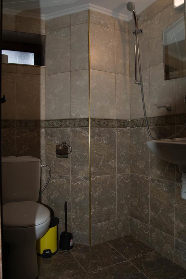 Guest House Ivan Cherni Osum Bagian luar foto