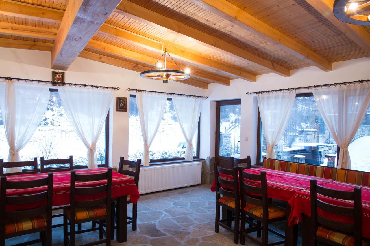 Guest House Ivan Cherni Osum Bagian luar foto